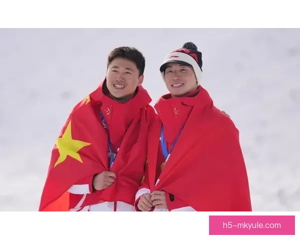 空中技巧混团失误冲金憾摘铜牌